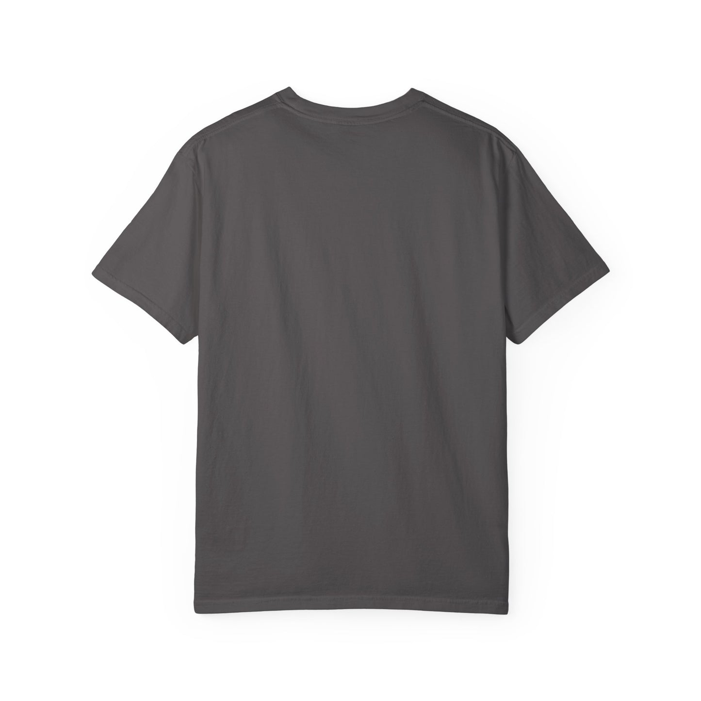 Moonrise Wolf T-shirt - Unisex Garment-Dyed Tee, Nature Lovers, Gift for Wolf Fans, Casual Wear, Unique Design, Outdoor Adventures
