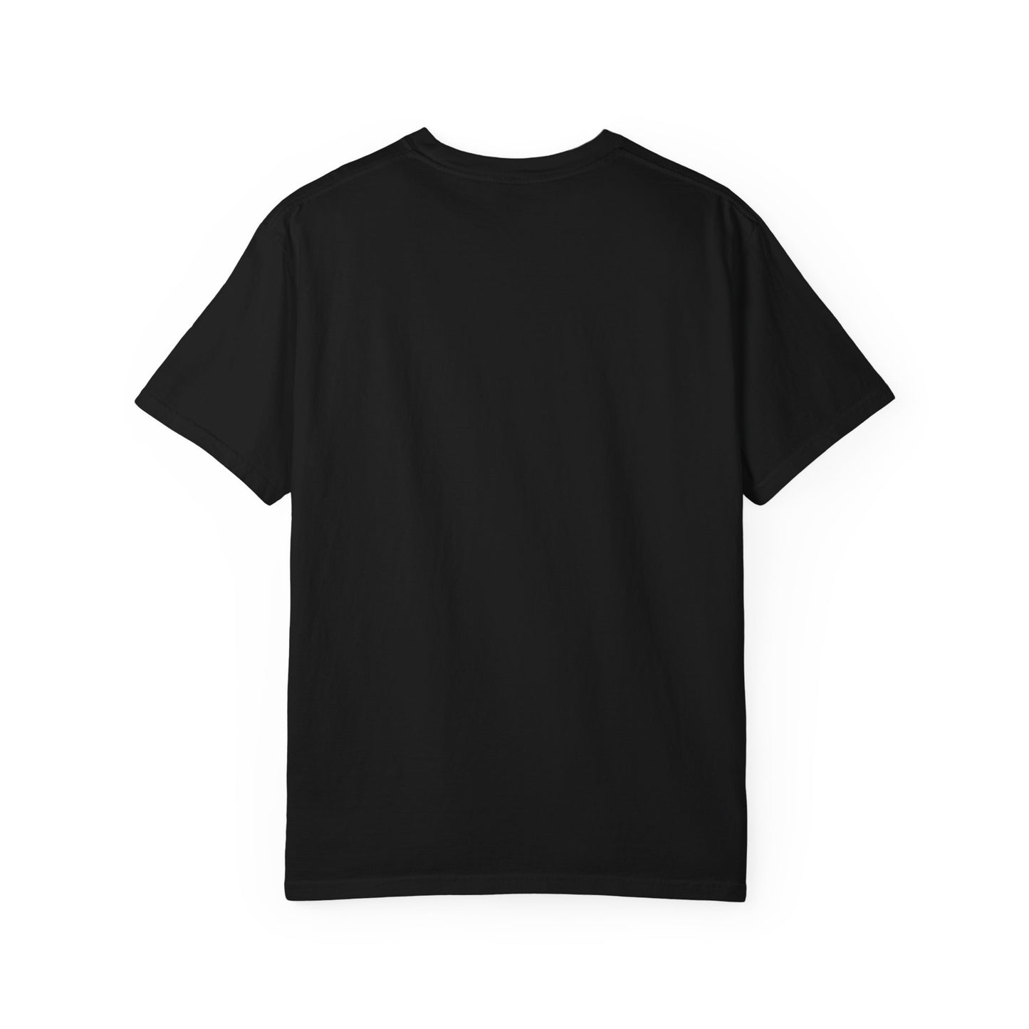 Moonrise Wolf T-shirt - Unisex Garment-Dyed Tee, Nature Lovers, Gift for Wolf Fans, Casual Wear, Unique Design, Outdoor Adventures