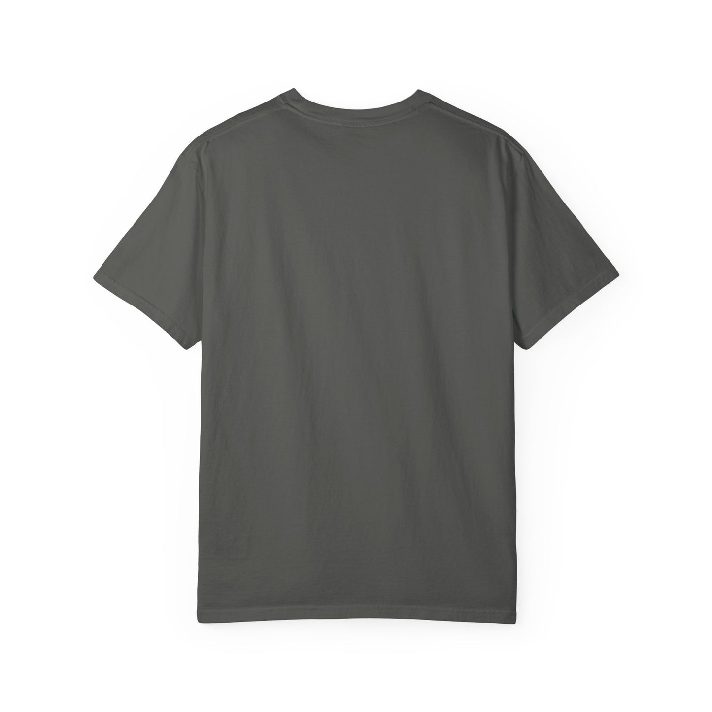 Moonrise Wolf T-shirt - Unisex Garment-Dyed Tee, Nature Lovers, Gift for Wolf Fans, Casual Wear, Unique Design, Outdoor Adventures